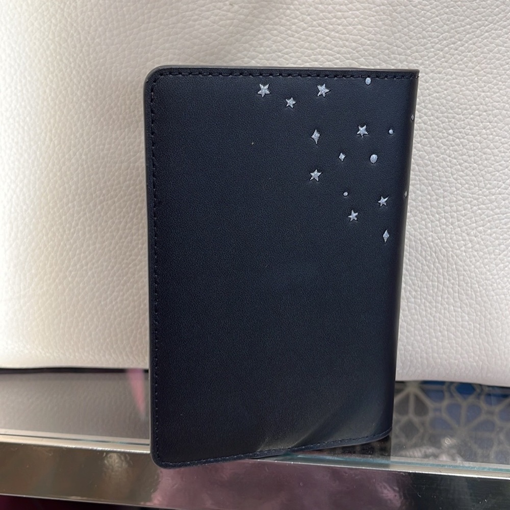Kate Spade Bunbun Bunny Passport Holder 
COLOR: Black Multi 
NWT - Picture 10 of 16